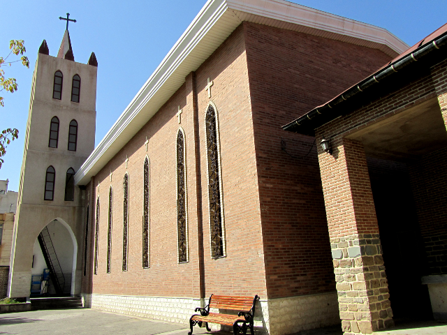 کلیسا و کلیسای مریم مقدس در ارومیه