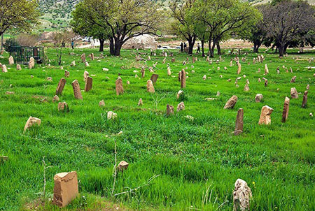 ریجاب و قبرستان