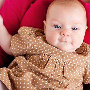 ارتباط چشمی نوزادان 0 تا 3 ماهه