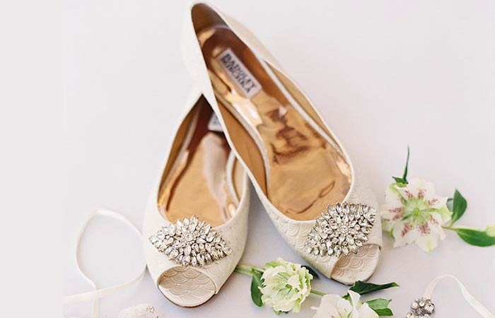 کفش عروس تخت