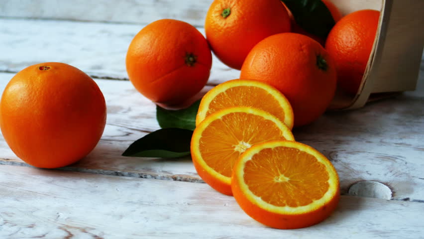 پرتقال و آبمیوه‌گیری