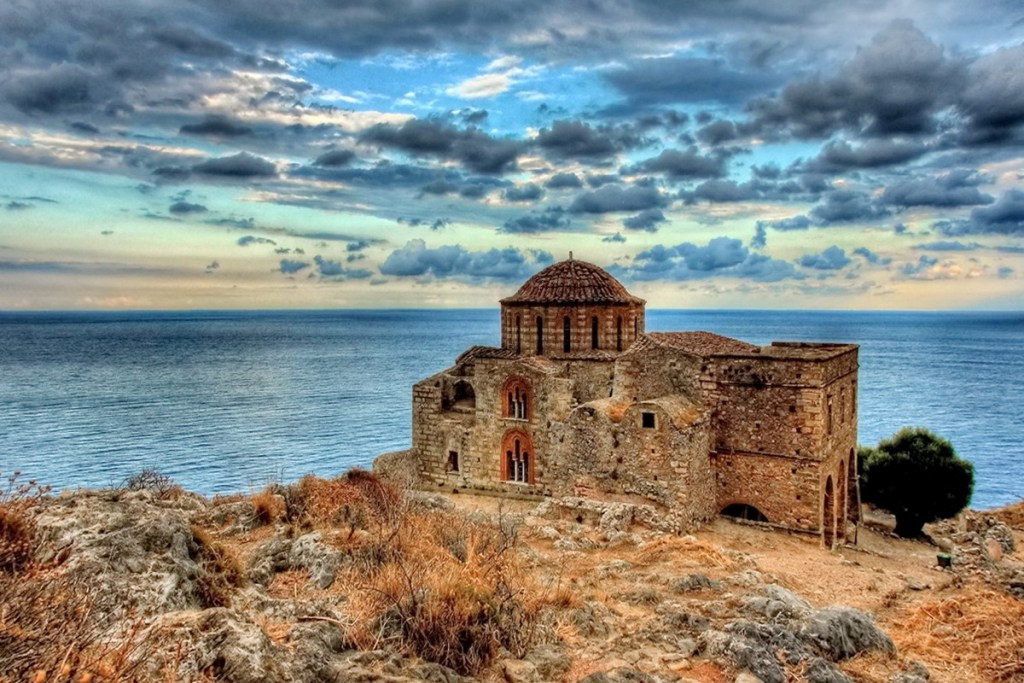 قلعه Monemvasia در یونان