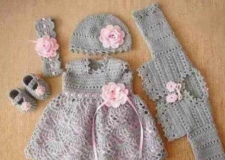 تزئین لباس نوزاد